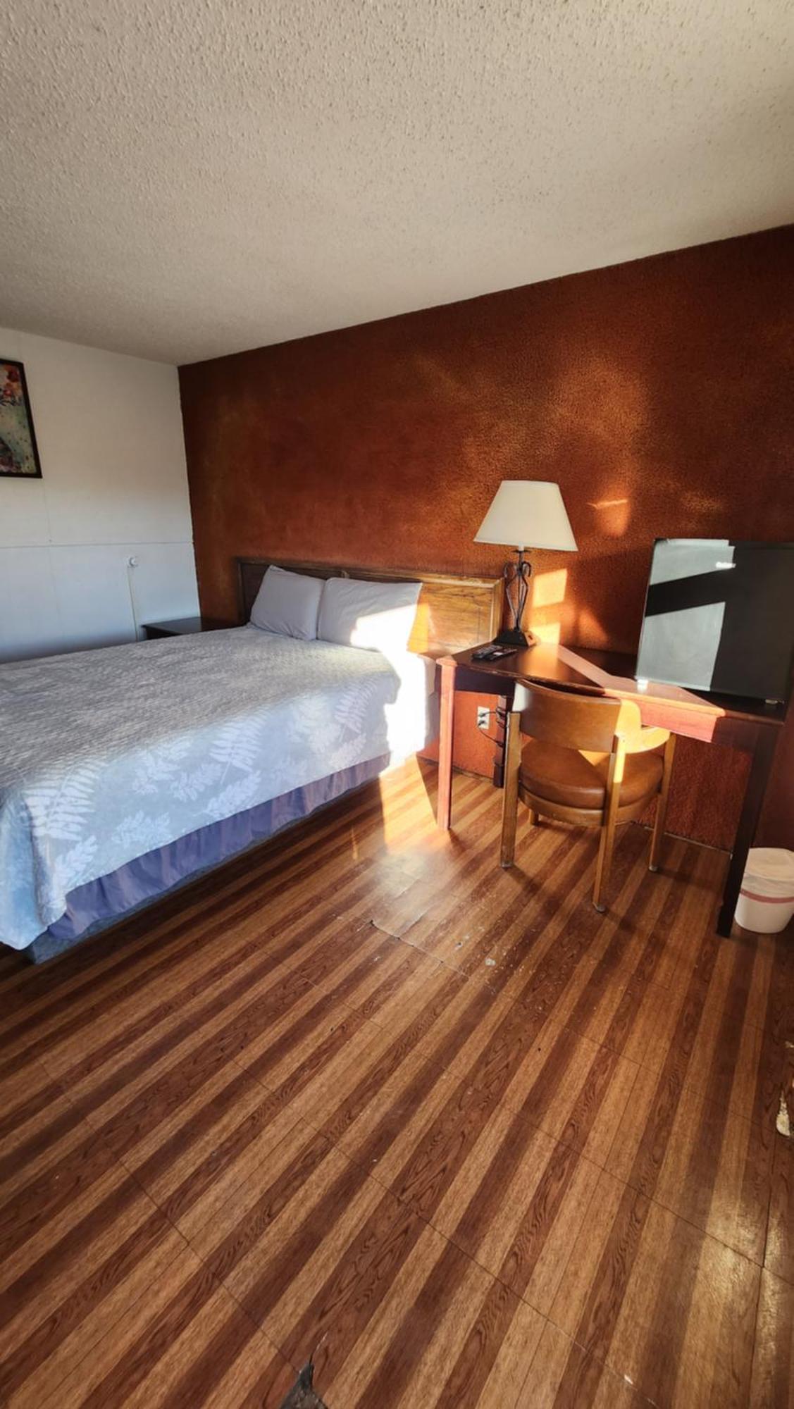 Golden Arrow Motel Ламар Экстерьер фото